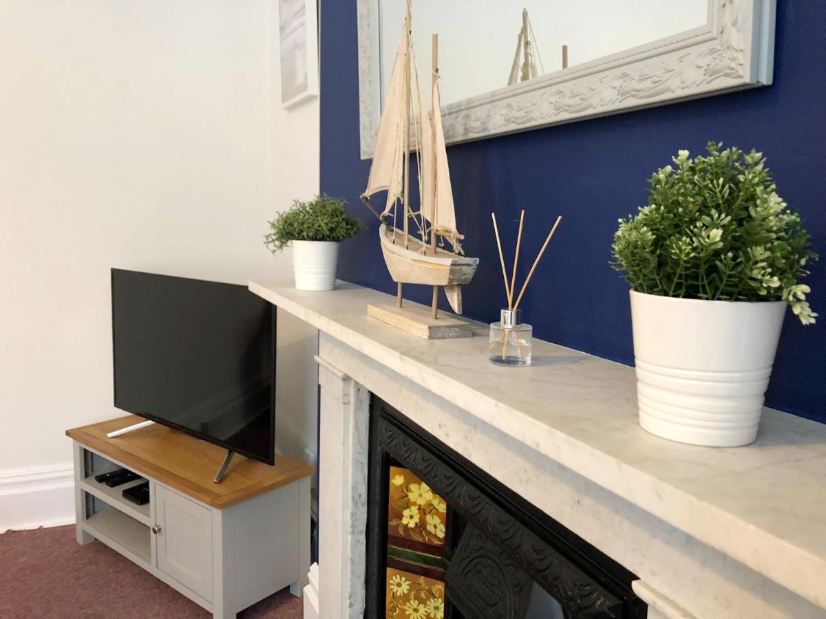 Sail Away. 1-Bed Apartment Close To The Beach ボーンマス エクステリア 写真