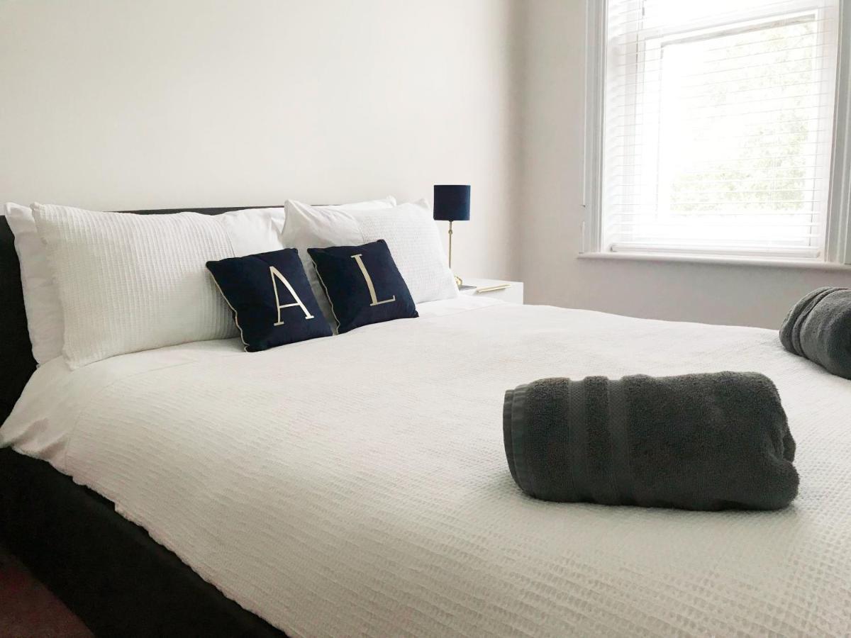 Sail Away. 1-Bed Apartment Close To The Beach ボーンマス エクステリア 写真